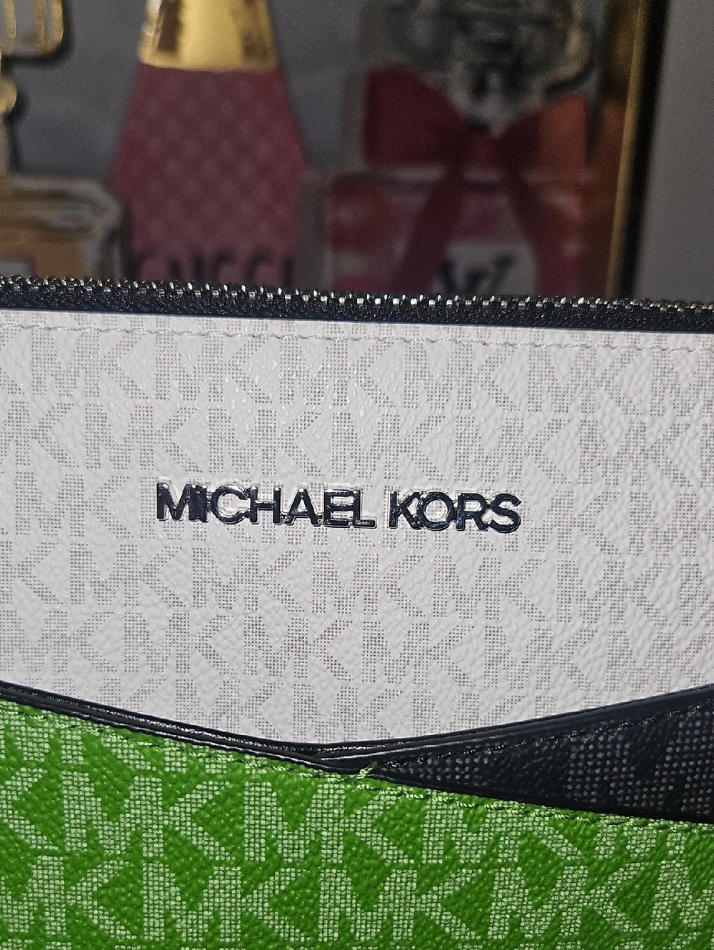 Michael Kors Jet Set Travel Medium Dome Crossbody Jungle Green Multi Nwt